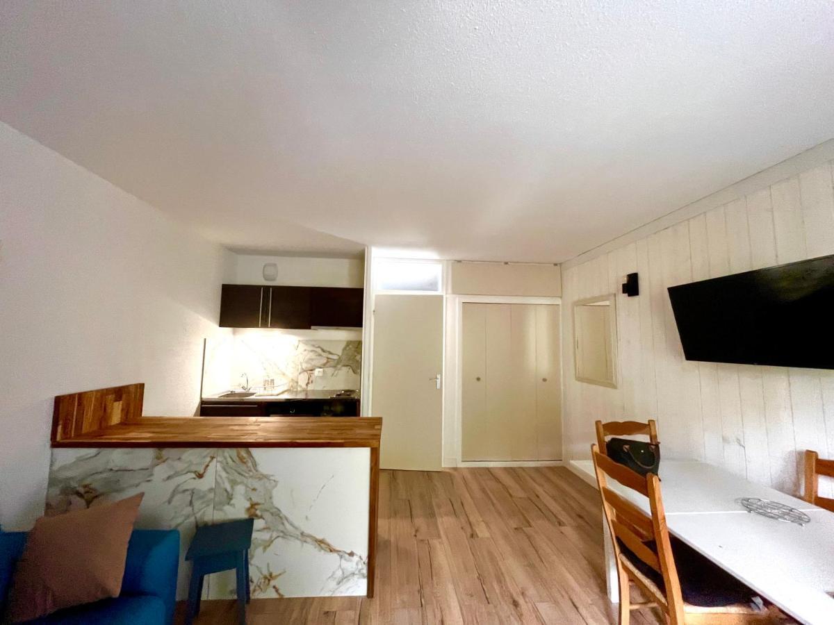 Grand Studio Cabine Pieds Des Pistes Apartment อัลโลส ภายนอก รูปภาพ
