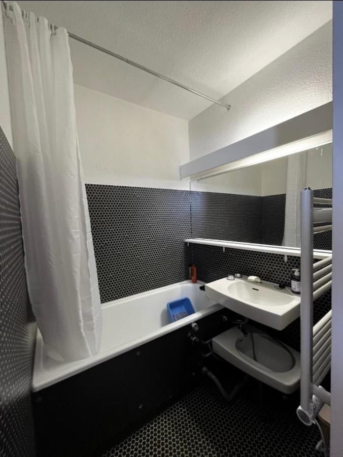 Grand Studio Cabine Pieds Des Pistes Apartment อัลโลส ภายนอก รูปภาพ
