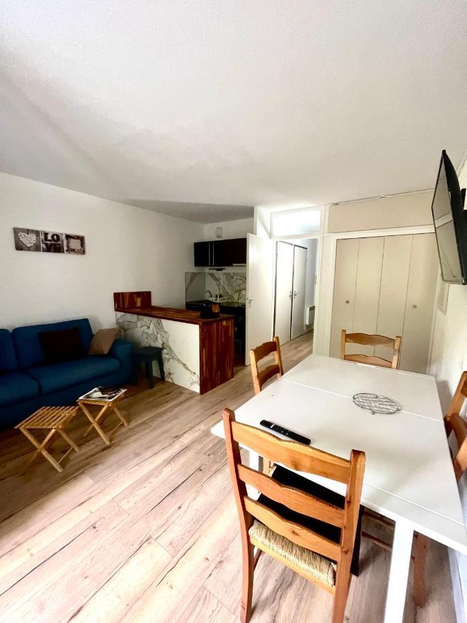 Grand Studio Cabine Pieds Des Pistes Apartment อัลโลส ภายนอก รูปภาพ